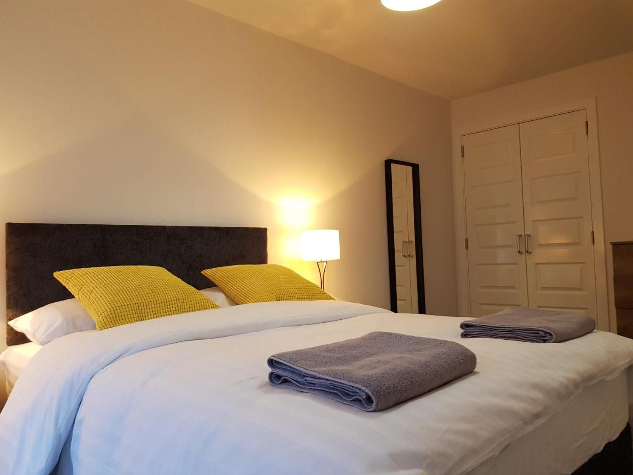 סטירלינג 11 Royal View Apartments מראה חיצוני תמונה